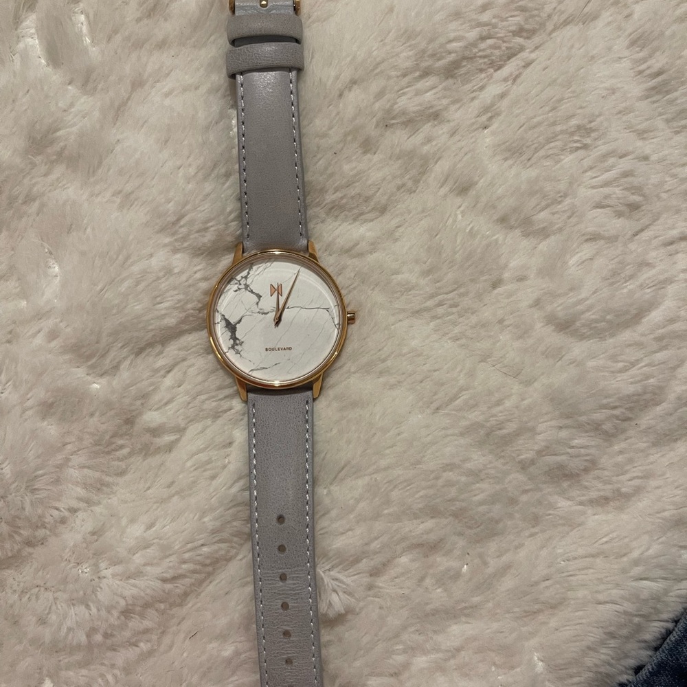 Gray Boulevard Wristwatch with Marble Dial